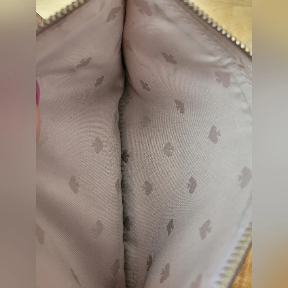 Kate Spade Gray Leather Wristlet.